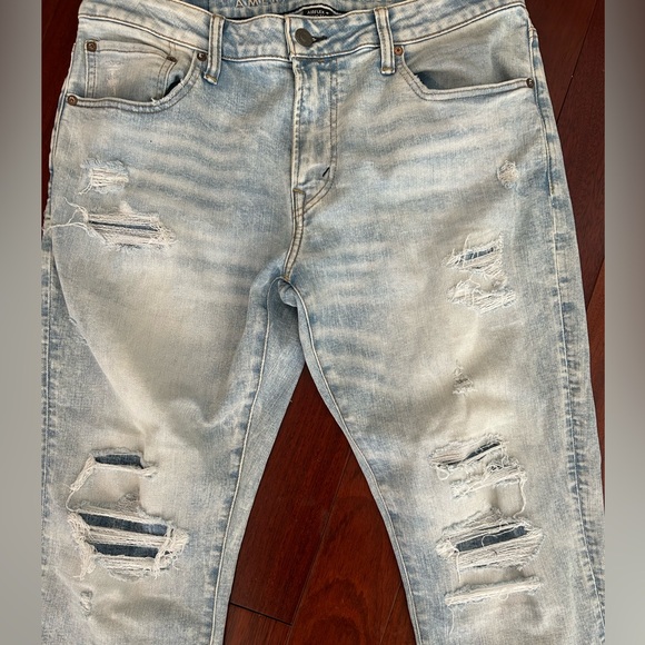 American Eagle Outfitters Lt Blue Distressed Athletic Skinny Jeans Air Flex AEO - Picture 2 of 11